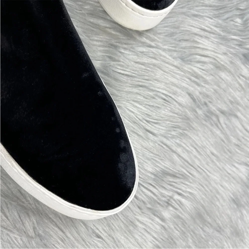 Vince Warren Black Velvet Platform Slip On Sneakers Size 7 M